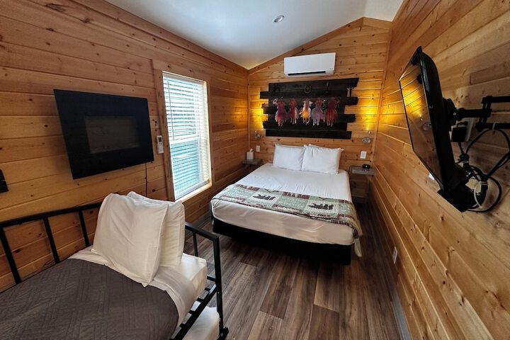 Room 57 of 390