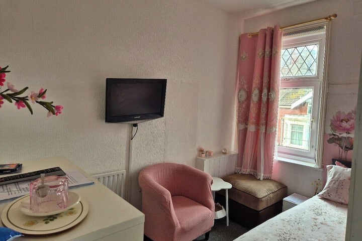 Room 10 of 59