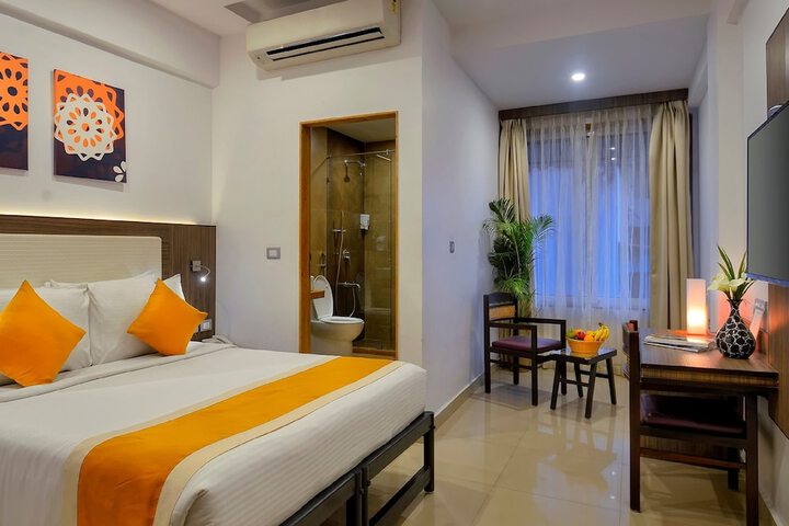 Room 12 of 31