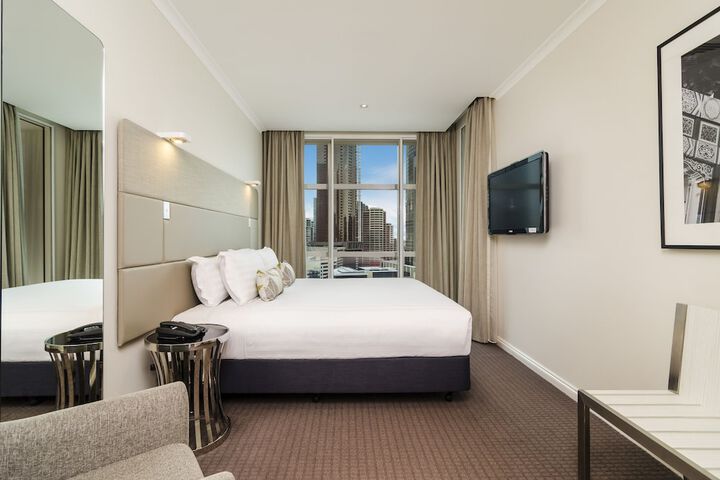 Room 21 of 69