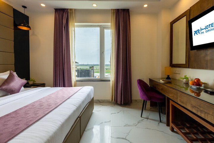 Room 19 of 24