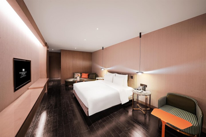 Room 48 of 225