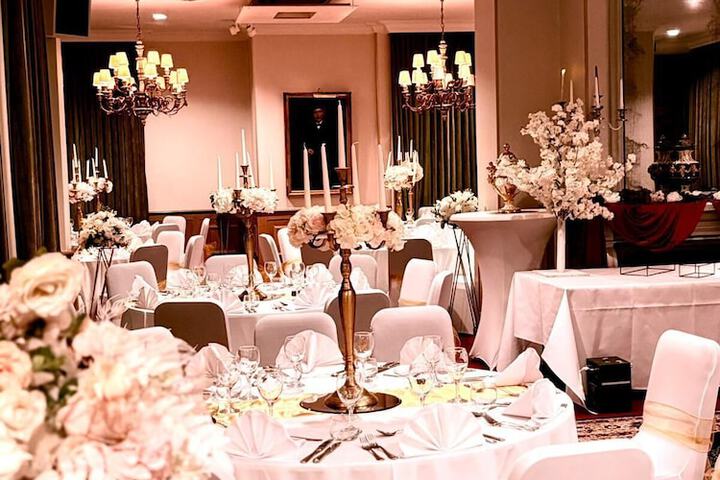 Ballroom/Hall 35 of 46