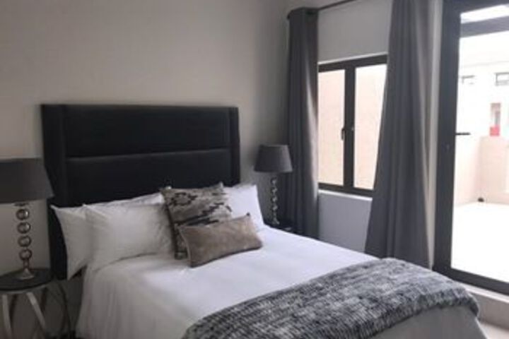 Room 5 of 24