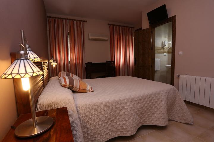 Room 12 of 46