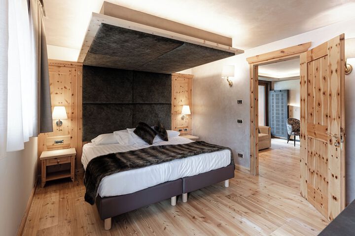 Room 38 of 75