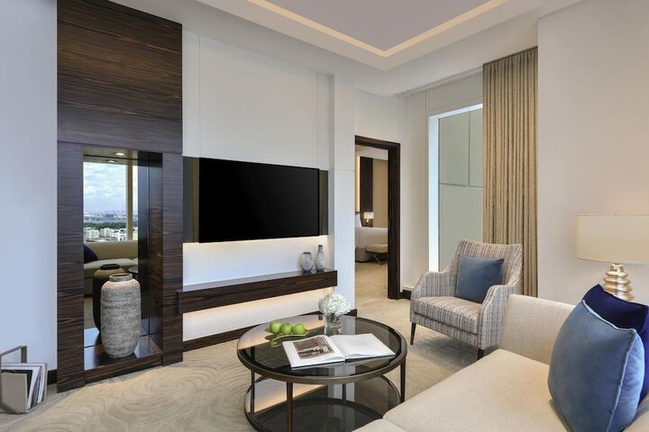 Room 80 of 310