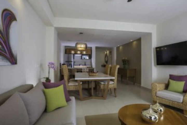 Photo of Almar Resort