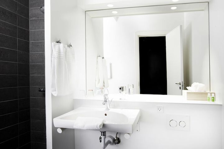 Bathroom Vanities