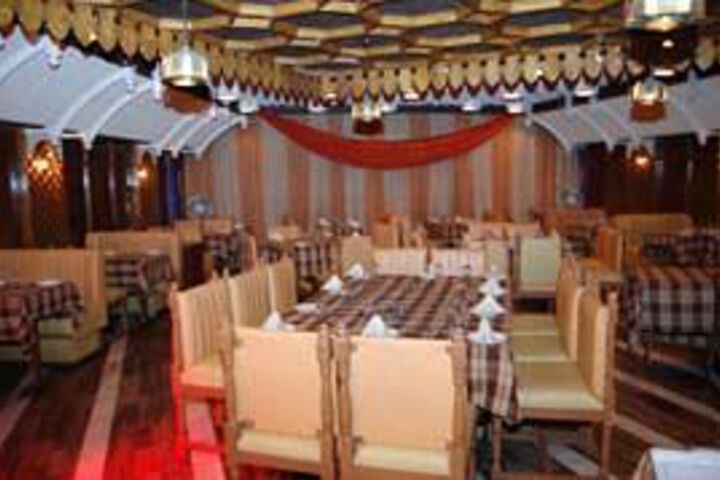 Dining 2 of 22