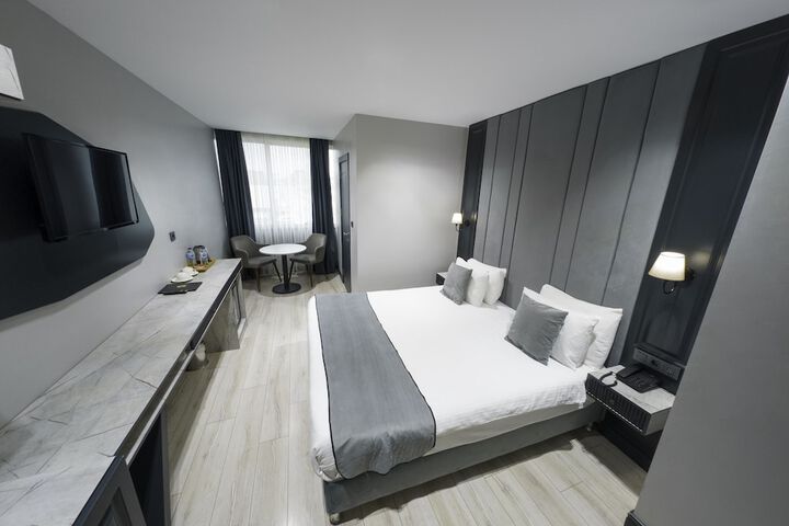 Room 6 of 41