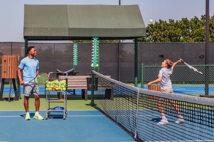 Tennis court