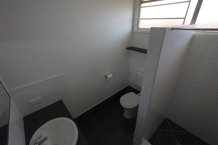 Room 83 of 109