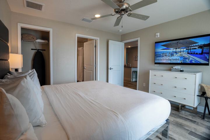 Room 7 of 54