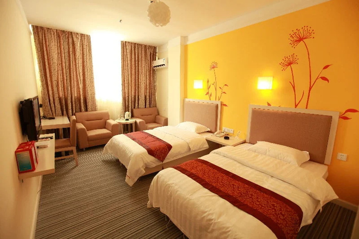 Room 3 of 4