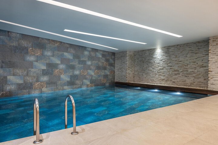 Pool 95 of 191
