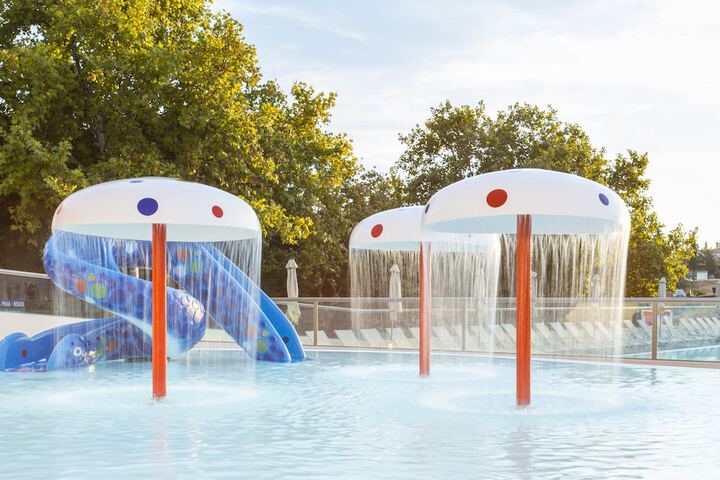Pool Hotel