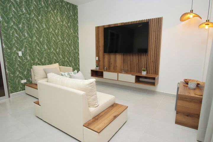 Room 30 of 74