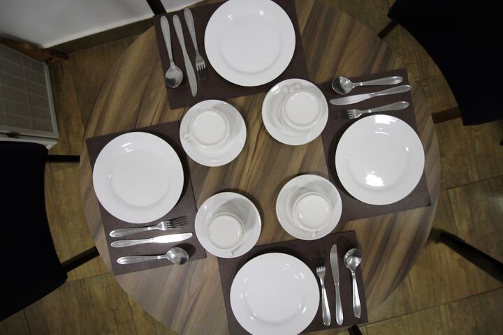 Breakfast/Coffee Service 162 of 183