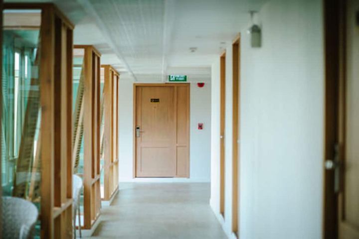Ballroom/Hall 87 of 91