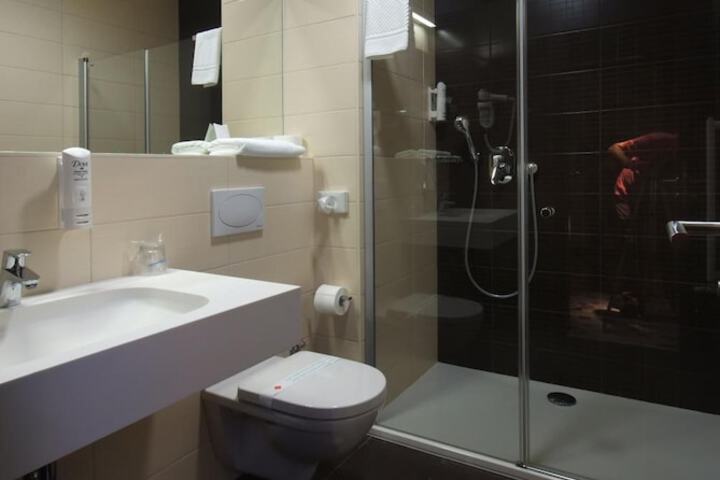 Bath Interior