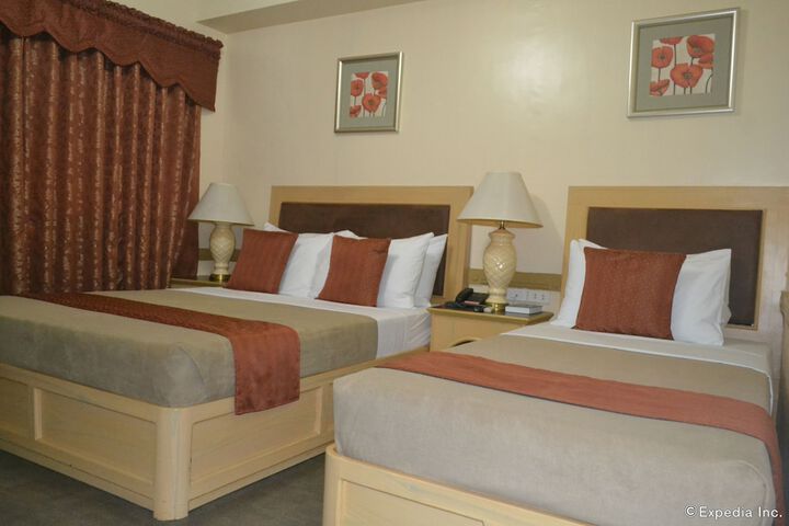 Room 15 of 82