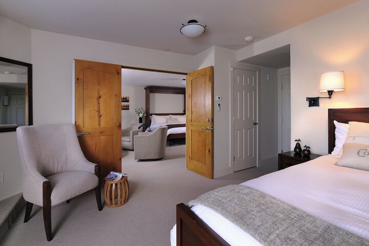 Room 96 of 279