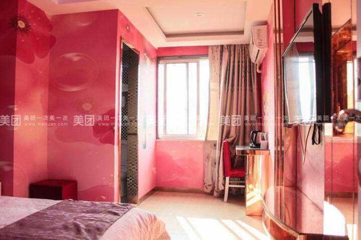Huangguan 168 Express Hotel Shanghai Waigaoqiao