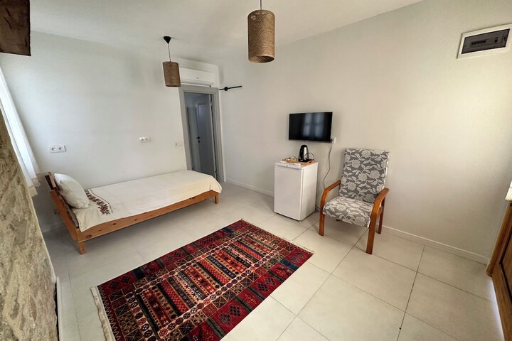 Room 29 of 64