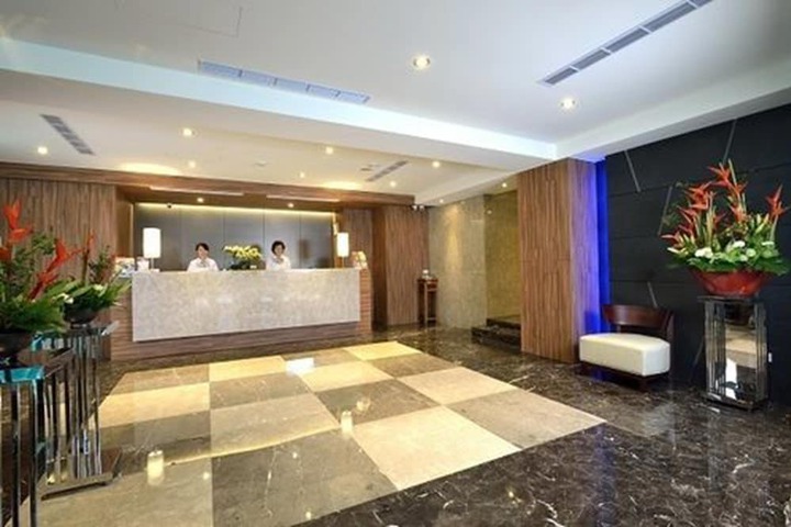 Lobby Entry