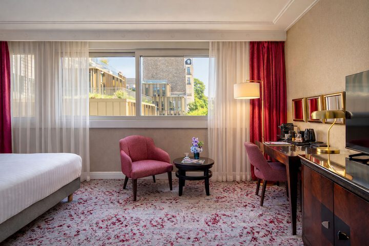 Room 22 of 61