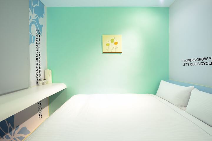Room 7 of 31