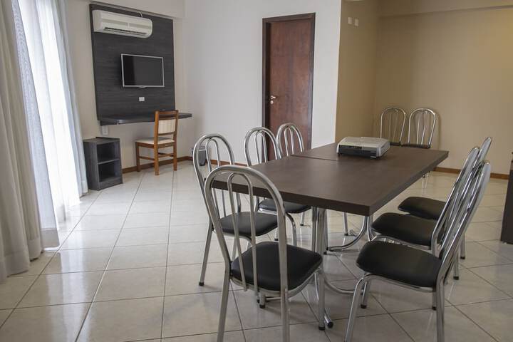 Business Center 55 of 65