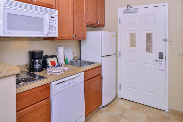 Private kitchenette