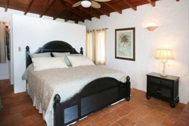 Room 7 of 28