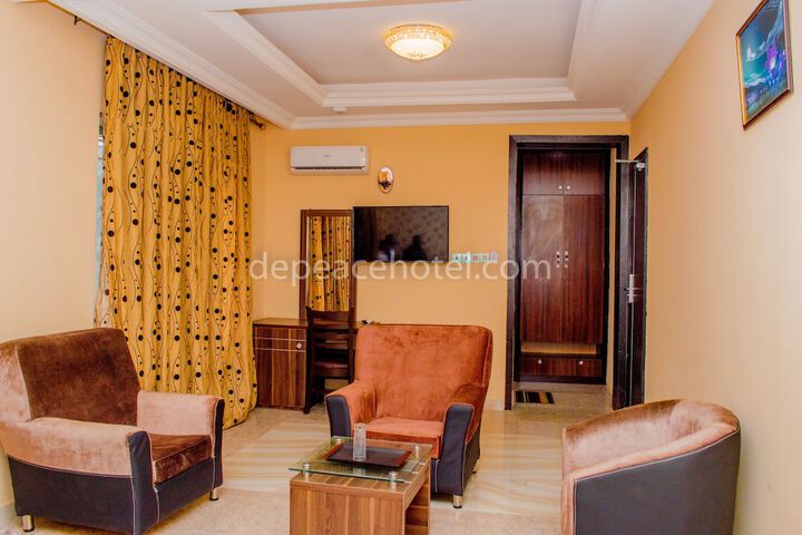Room 20 of 27