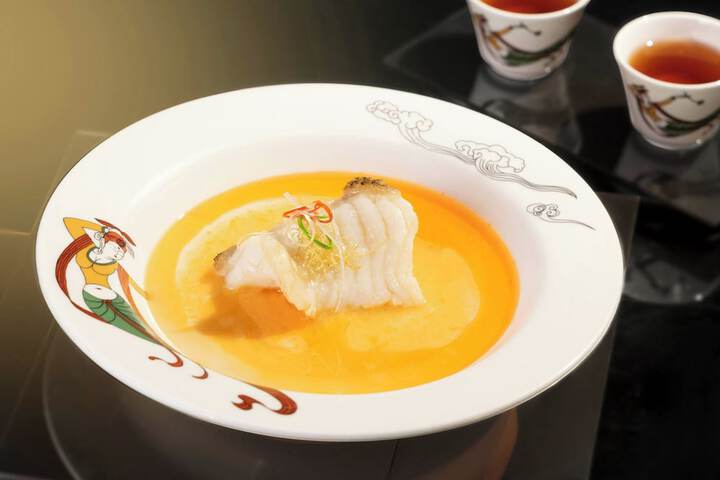 Dining 68 of 119
