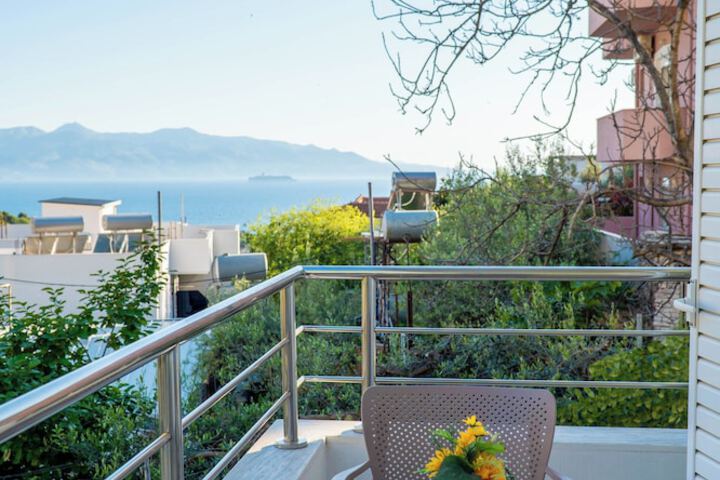 Terrace/Patio 89 of 133