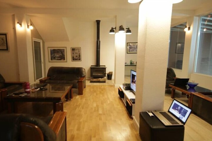 Room 64 of 84