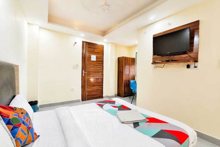 Room 10 of 22