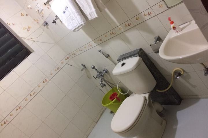 Room 3 of 4
