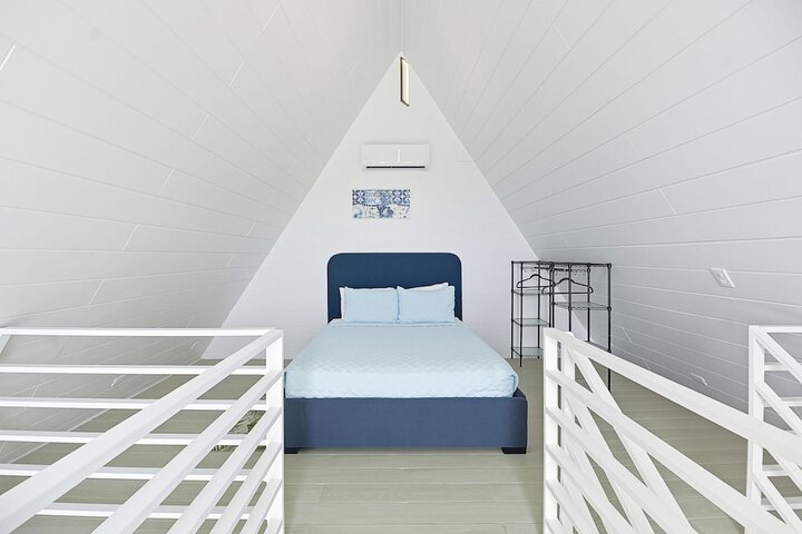 Room 62 of 391