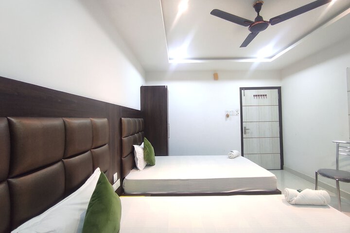 Room 9 of 47