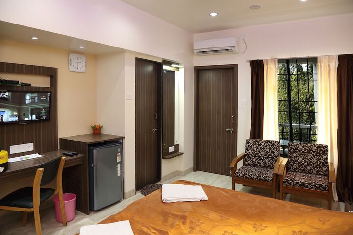 Room 5 of 46