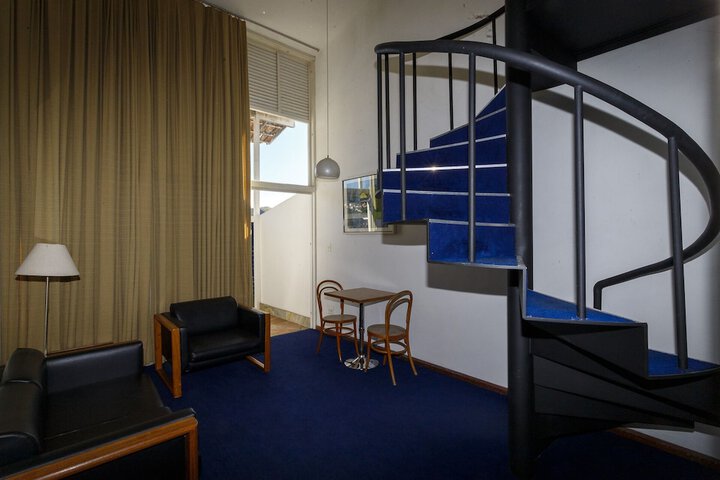 Room 32 of 57