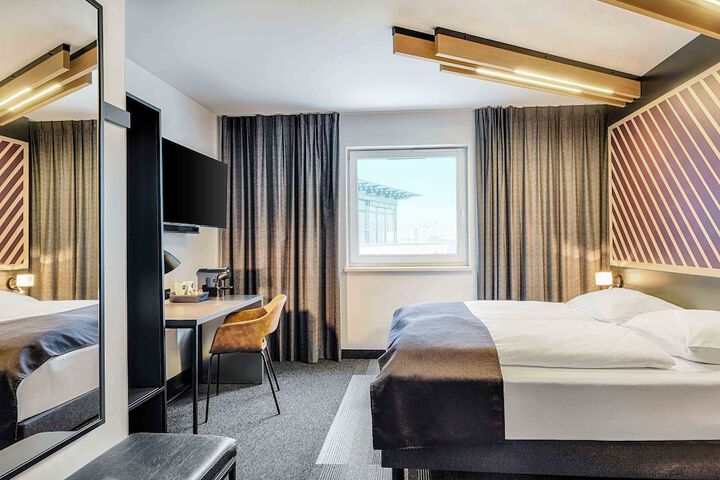 B & B Hotel Bonn-West in Bonn