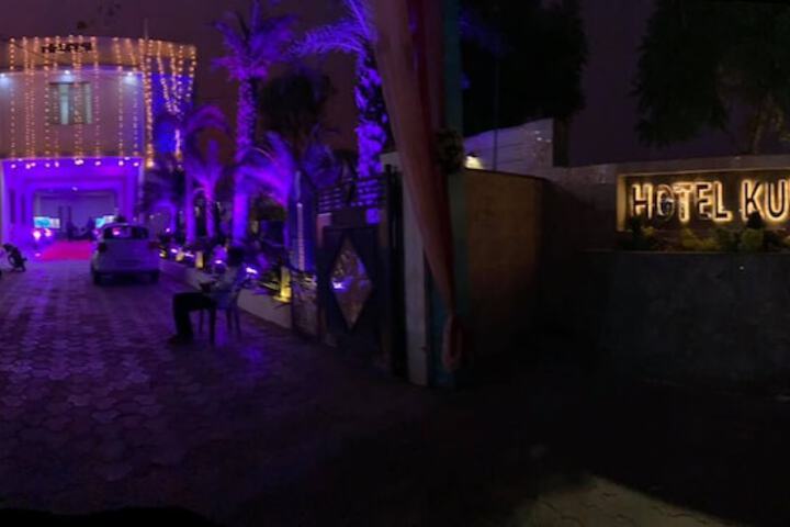 Hotel 7 of 28