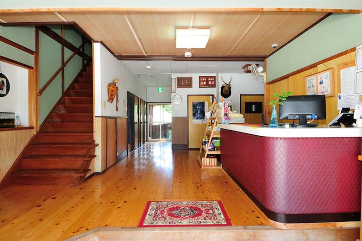 Guest Lobby