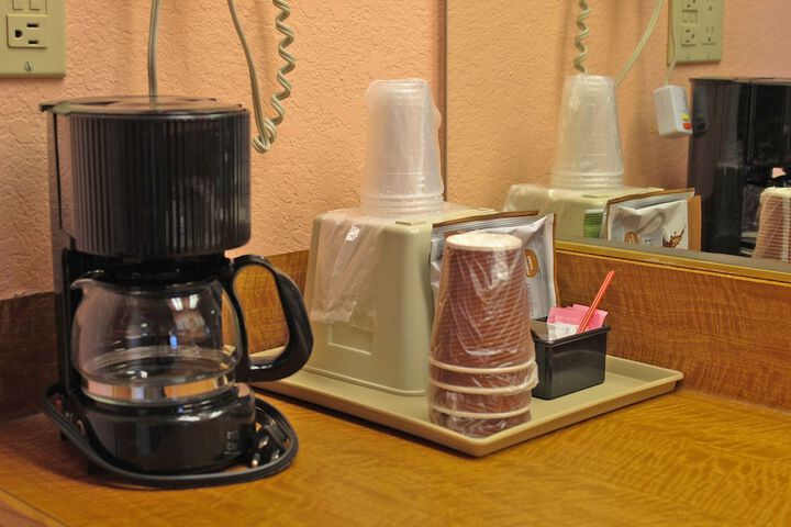 Breakfast/Coffee Service 13 of 32