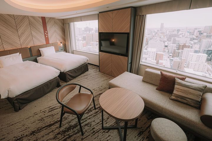 Room 28 of 184